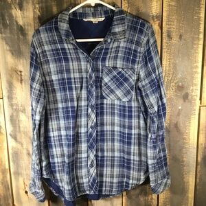 Vanilla Star long sleeve button down gauzy shirt women’s size large